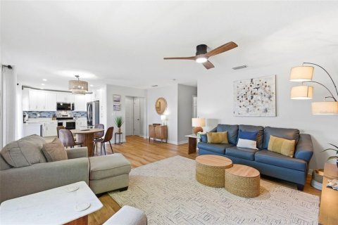 Copropriété à louer à Saint Petersburg, Floride: 2 chambres, 94.57 m2 № 2101482 - photo 19