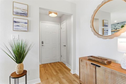 Copropriété à louer à Saint Petersburg, Floride: 2 chambres, 94.57 m2 № 2101482 - photo 4
