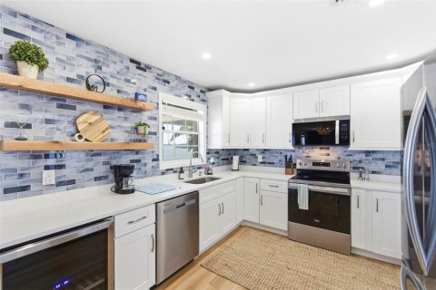 Copropriété à louer à Saint Petersburg, Floride: 2 chambres, 94.57 m2 № 2101482 - photo 5