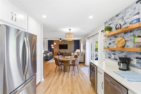 Copropriété à louer à Saint Petersburg, Floride: 2 chambres, 94.57 m2 № 2101482 - photo 10