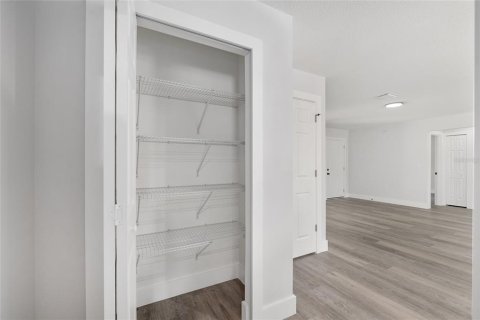 Купить виллу или дом в Окала, Флорида 8 комнат, 146.41м2, № 1865848 - фото 27