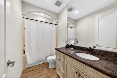 Townhouse in Lighthouse Point, Florida 3 bedrooms, 168.52 sq.m. № 2190201 - photo 20