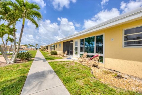 Condo in Sarasota, Florida, 1 bedroom  № 1775428 - photo 19