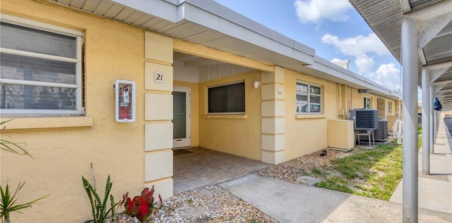 Condo in Sarasota, Florida, 1 bedroom  № 1775428