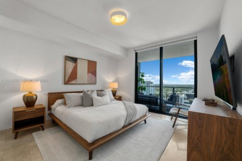 Condo in Miami, Florida, 1 bedroom  № 2087575 - photo 10
