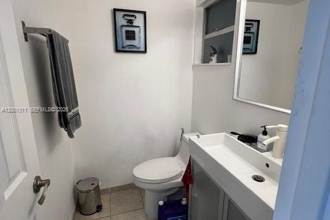 Condo in Miami Beach, Florida, 1 bedroom  № 2066818 - photo 12