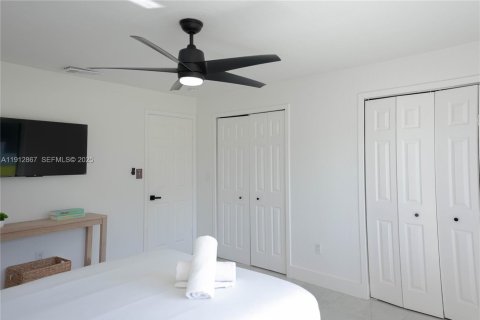 Villa ou maison à vendre à Miami, Floride: 9 chambres, 590.58 m2 № 1976638 - photo 21