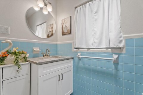 House in Ellenton, Florida 4 bedrooms, 146.04 sq.m. № 2138007 - photo 21