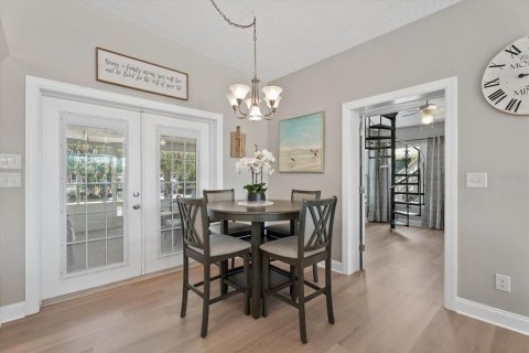 House in Ellenton, Florida 4 bedrooms, 146.04 sq.m. № 2138007 - photo 16