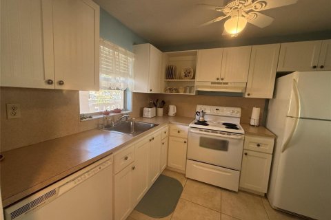 Condominio en venta en Sunrise, Florida, 1 dormitorio, 69.68 m2 № 2190787 - foto 8