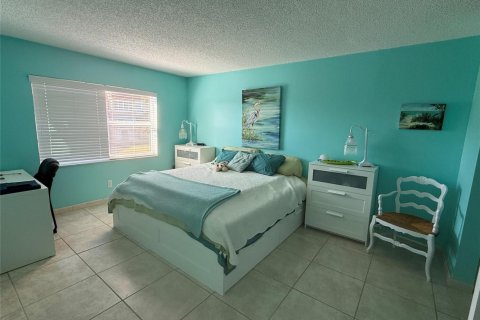 Condominio en venta en Sunrise, Florida, 1 dormitorio, 69.68 m2 № 2190787 - foto 16
