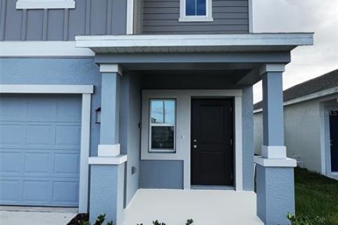 House in Winter Haven, Florida 4 bedrooms, 179.58 sq.m. № 2228468 - photo 25