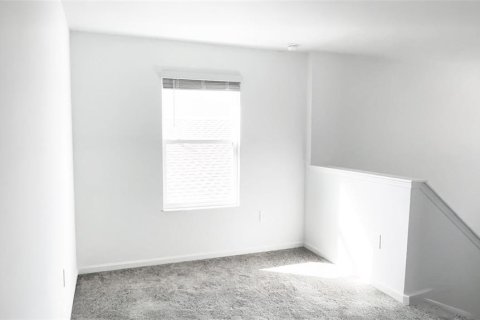 House in Winter Haven, Florida 4 bedrooms, 179.58 sq.m. № 2228468 - photo 15