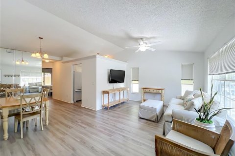 Villa ou maison à vendre à Gotha, Floride: 2 chambres, 91.51 m2 № 2227665 - photo 5