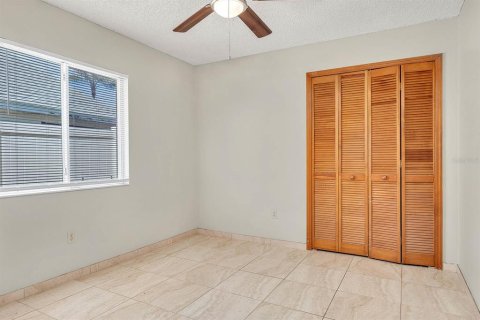 Casa en alquiler en Kissimmee, Florida, 3 dormitorios, 145.39 m2 № 1886911 - foto 12