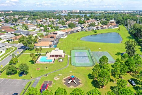 Casa en alquiler en Kissimmee, Florida, 3 dormitorios, 145.39 m2 № 1886911 - foto 27