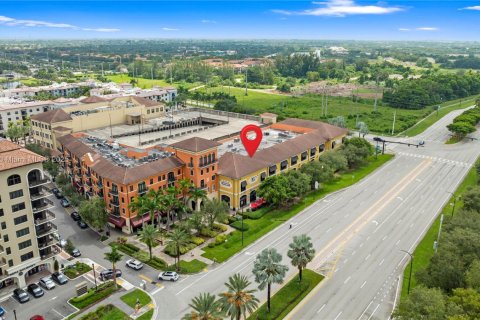 Commercial property in Miramar, Florida № 1977908 - photo 5