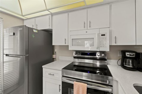 Купить кондоминиум в Сарасота, Флорида 4 комнаты, 92.07м2, № 2306711 - фото 5