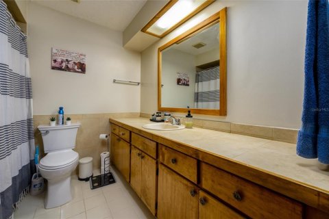 Купить виллу или дом в Даннеллон, Флорида 9 комнат, 221.48м2, № 1832977 - фото 28