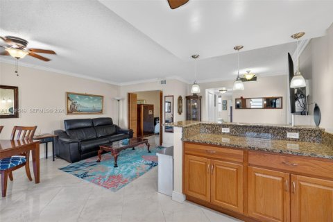 Купить кондоминиум в Помпано-Бич, Флорида 1 спальня, 65.96м2, № 2006495 - фото 12