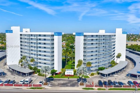 Купить кондоминиум в Помпано-Бич, Флорида 1 спальня, 65.96м2, № 2006495 - фото 25