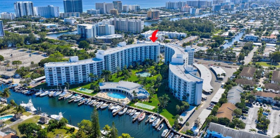 Кондоминиум с 1 спальней в Помпано-Бич, Флорида № 2006495