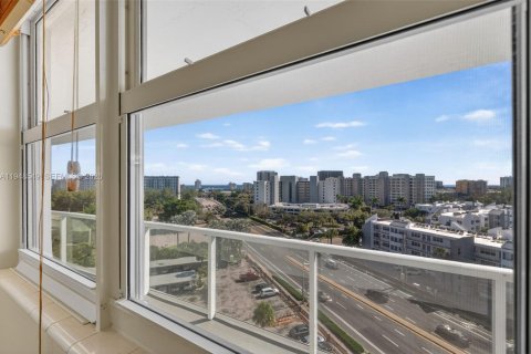 Купить кондоминиум в Помпано-Бич, Флорида 1 спальня, 65.96м2, № 2006495 - фото 19