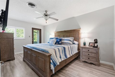 Townhouse in Largo, Florida 2 bedrooms, 75.81 sq.m. № 2217227 - photo 21