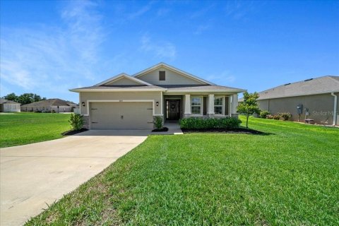 Casa en venta en Ocala, Florida, 3 dormitorios, 172.15 m2 № 1725328 - foto 1
