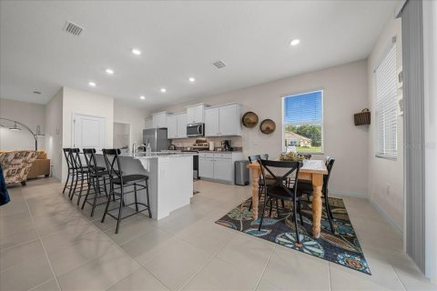 Casa en venta en Ocala, Florida, 3 dormitorios, 172.15 m2 № 1725328 - foto 10