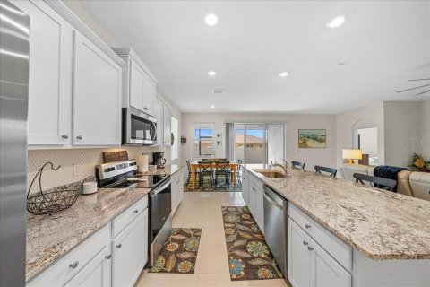 Casa en venta en Ocala, Florida, 3 dormitorios, 172.15 m2 № 1725328 - foto 13