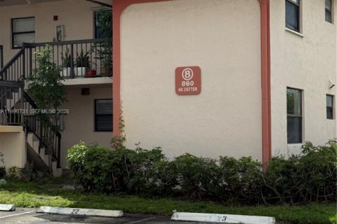 Copropriété à louer à Miami, Floride: 3 chambres, 104.52 m2 № 2056883 - photo 4