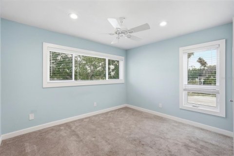Copropriété à vendre à Saint Petersburg, Floride: 2 chambres, 93.37 m2 № 2196516 - photo 14