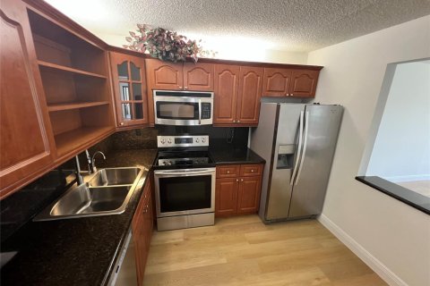 Condo in Boca Raton, Florida, 2 bedrooms  № 2187010 - photo 9