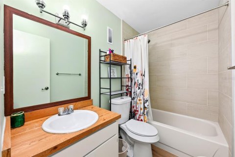 Copropriété à vendre à Orlando, Floride: 2 chambres, 100.71 m2 № 2225592 - photo 21