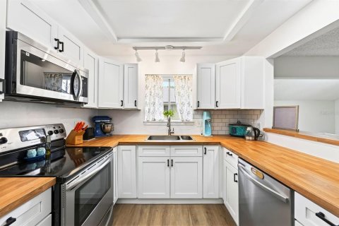 Copropriété à vendre à Orlando, Floride: 2 chambres, 100.71 m2 № 2225592 - photo 12