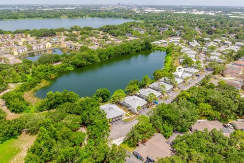 Condo in Orlando, Florida, 2 bedrooms  № 2225592