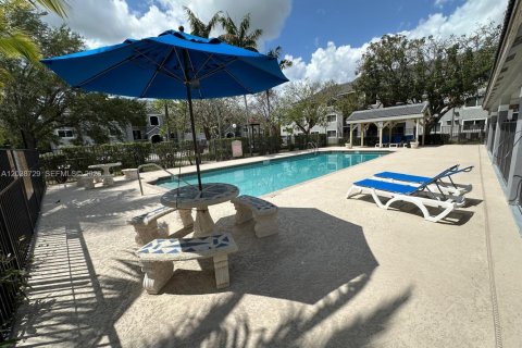Condo in Homestead, Florida, 2 bedrooms № 2240444 - photo 9