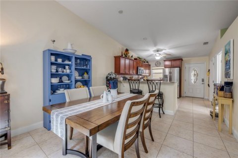 Touwnhouse à vendre à New Smyrna Beach, Floride: 2 chambres, 128.02 m2 № 2409804 - photo 21