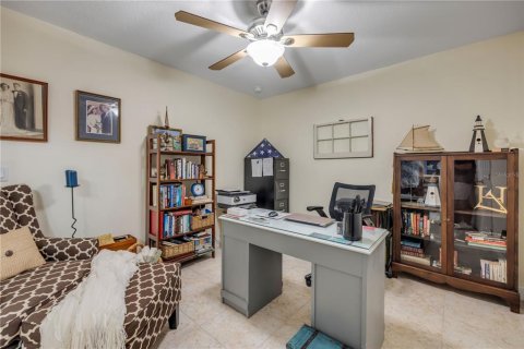 Touwnhouse à vendre à New Smyrna Beach, Floride: 2 chambres, 128.02 m2 № 2409804 - photo 18