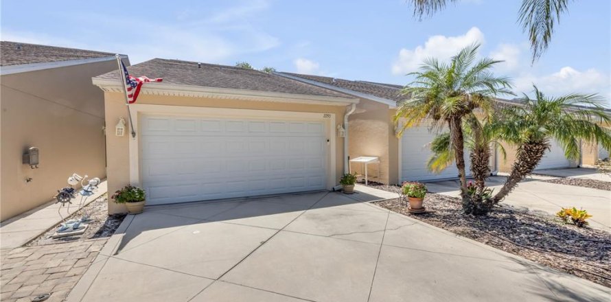 Touwnhouse à New Smyrna Beach, Floride 2 chambres, 128.02 m2 № 2409804