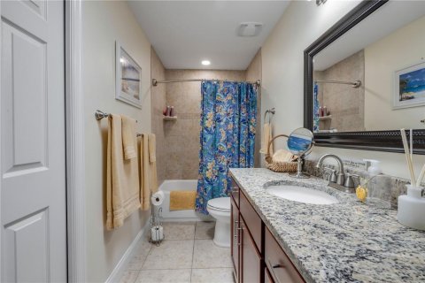 Touwnhouse à vendre à New Smyrna Beach, Floride: 2 chambres, 128.02 m2 № 2409804 - photo 14