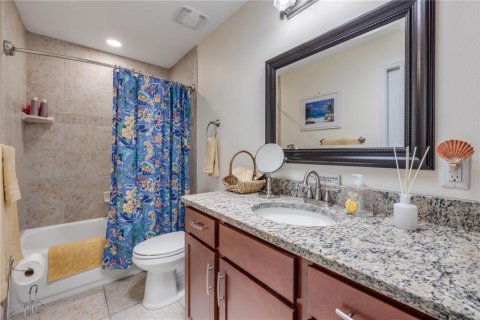 Touwnhouse à vendre à New Smyrna Beach, Floride: 2 chambres, 128.02 m2 № 2409804 - photo 15