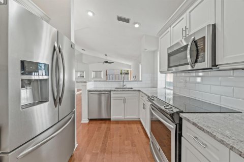 House in Palm Beach Gardens, Florida 2 bedrooms, 109.07 sq.m. № 2086693