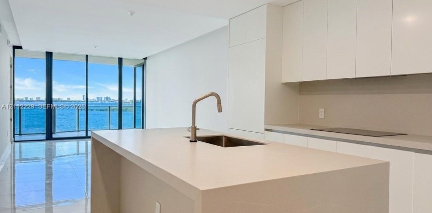 Condo à Miami, Floride, 2 chambres № 2432507