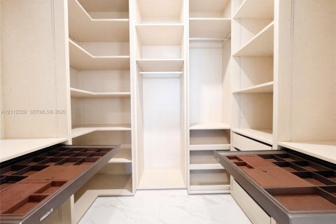 Copropriété à louer à Miami, Floride: 2 chambres, 140.38 m2 № 2432507 - photo 12