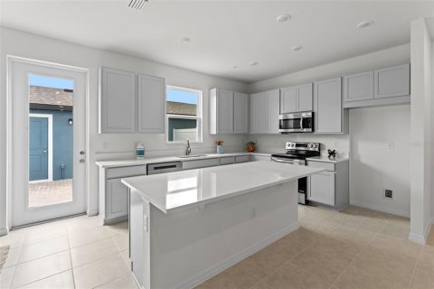 Adosado en venta en Apopka, Florida, 3 dormitorios, 163.79 m2 № 1843320 - foto 10