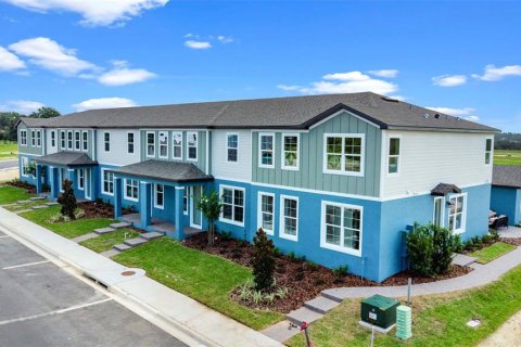 Adosado en venta en Apopka, Florida, 3 dormitorios, 163.79 m2 № 1843320 - foto 2
