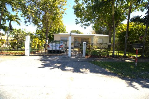 Casa en venta en Fort Lauderdale, Florida, 3 dormitorios, 102.38 m2 № 1713811 - foto 17
