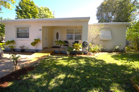 Casa en venta en Fort Lauderdale, Florida, 3 dormitorios, 102.38 m2 № 1713811 - foto 9